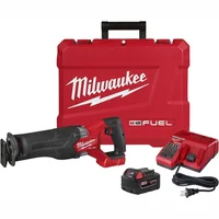 Sierra Sable Milwaukee Inalámbrica con Cambio Rápido de Hoja y LED
