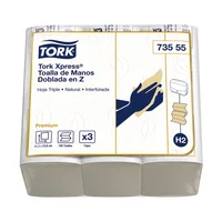 Toallas Papel en Z Triple Hoja Natural de 450 Unidades Tork