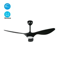 Ventilador De Techo Decorativo Con Luz Diseño LED 3 Aspas 6477 CFM Negro y Blanco Designers Lighting
