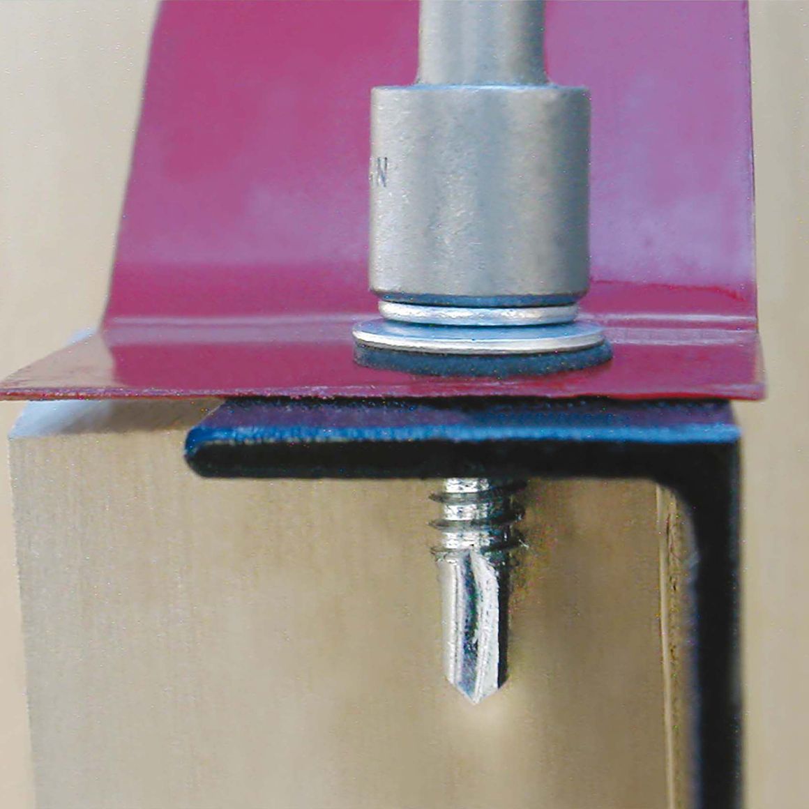 APPROVED VENDOR Tornillo Autorroscante 5/8" De Acero Cementado Con Estilo De La Cabeza De Arandela Hexagonal Y Acabado Chapa De Zinc