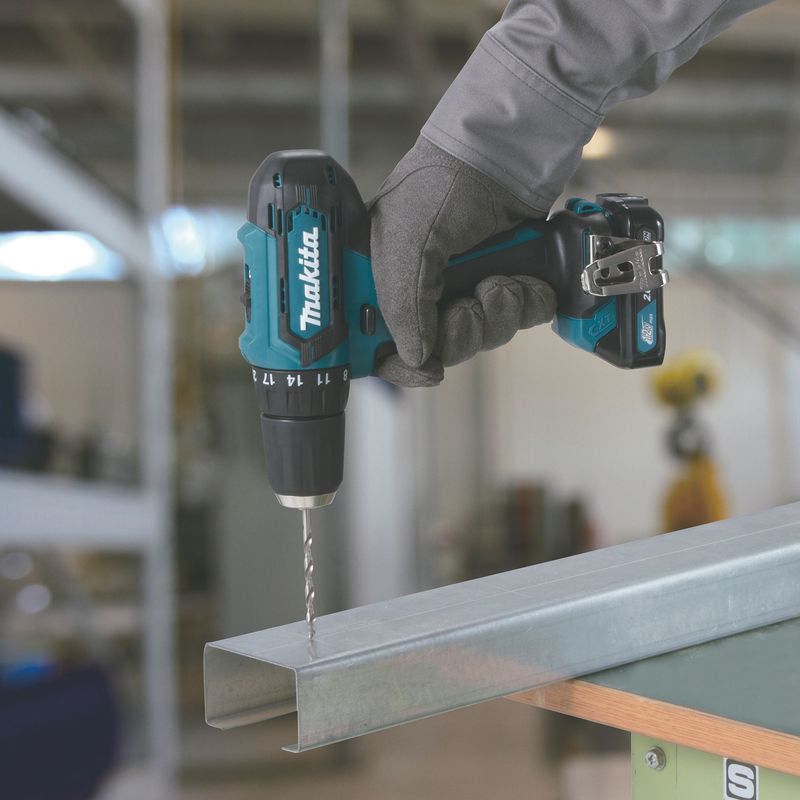 Taladro de Rotación 3/8 Pulgadas Cxt 28 Nm 2 Baterías 2 A.H y Cargador  Makita MAKITA | falabella.com