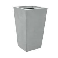Matera En Cemento Piramidal Lisa 70 Cm Gris