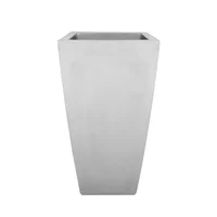 Matera En Cemento Piramidal Lisa 61 Cm Gris