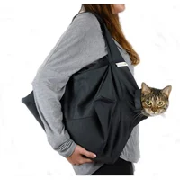 Guacal Tipo Bolsa para Mascotas con Aberturas para Corte de Uñas y Baño