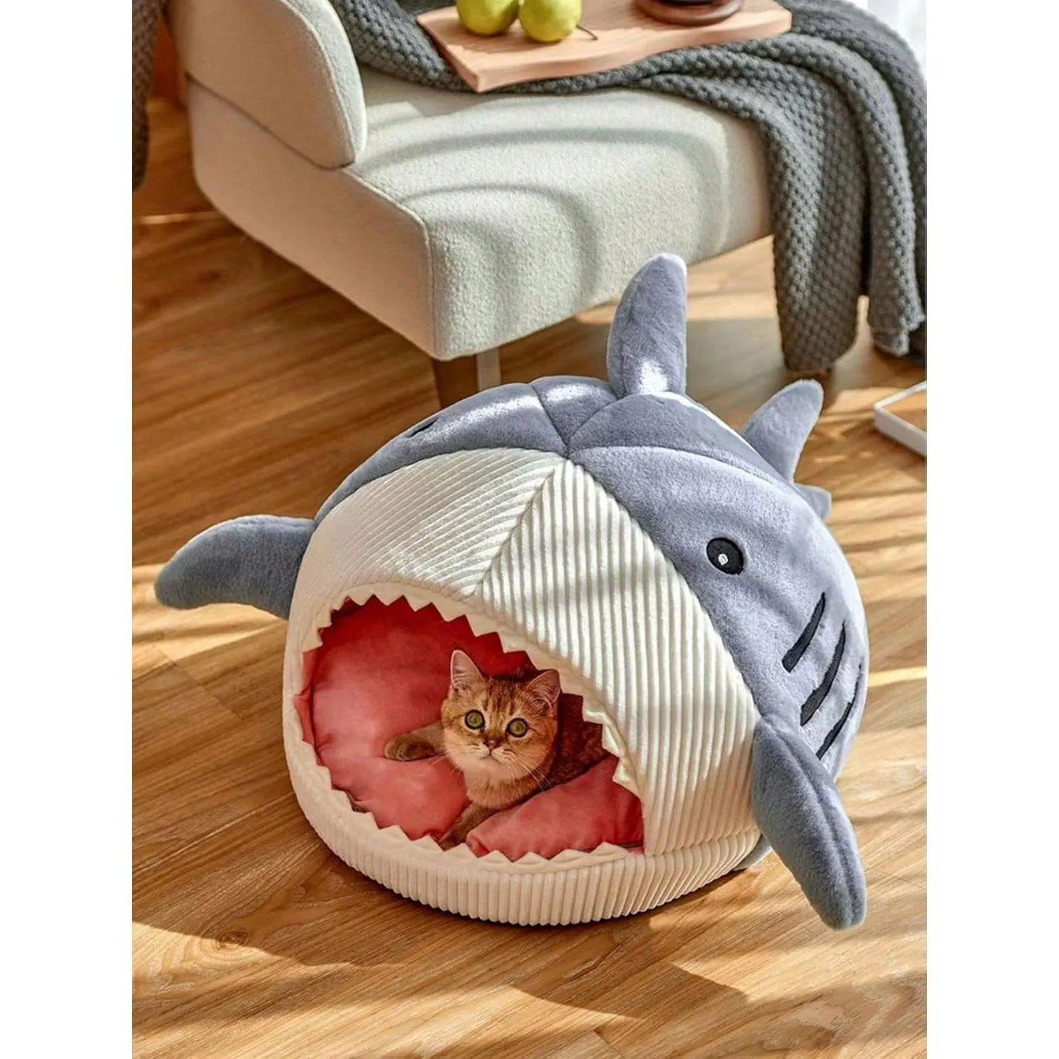 Cama Para Gatos En Forma De Tiburón