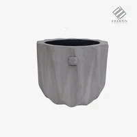 Matera en Cemento tipo Lineal Grande con Medida 26 cm Alto x 33 cm Diámetro Set X 4 Unidades