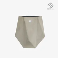 Matera en Cemento Hexagonal Grande de 58 cm Alto x 50 cm Ancho x 40 cm Boca Set X 12 Unidades