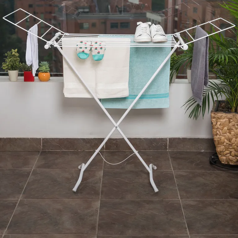 Tendedero Extensible Un Tendedero Sin Ropa Tendedero Extensible Tendedero  Plegable De Piso Tender Extensible