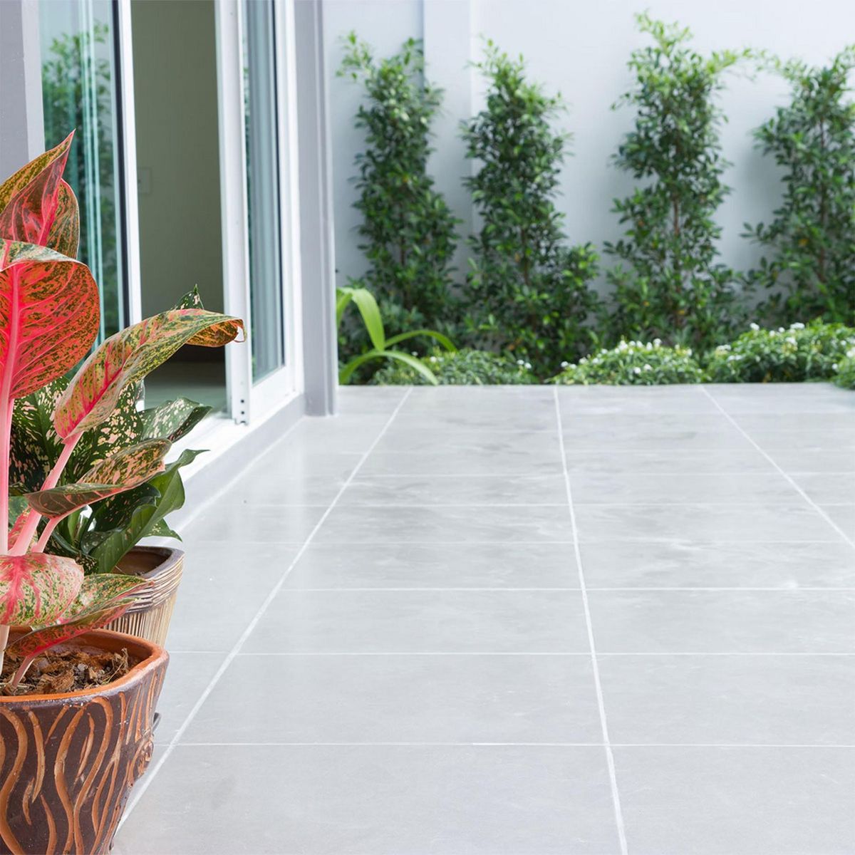 Cemix - Adhesivo cerámico blanco 20 kg