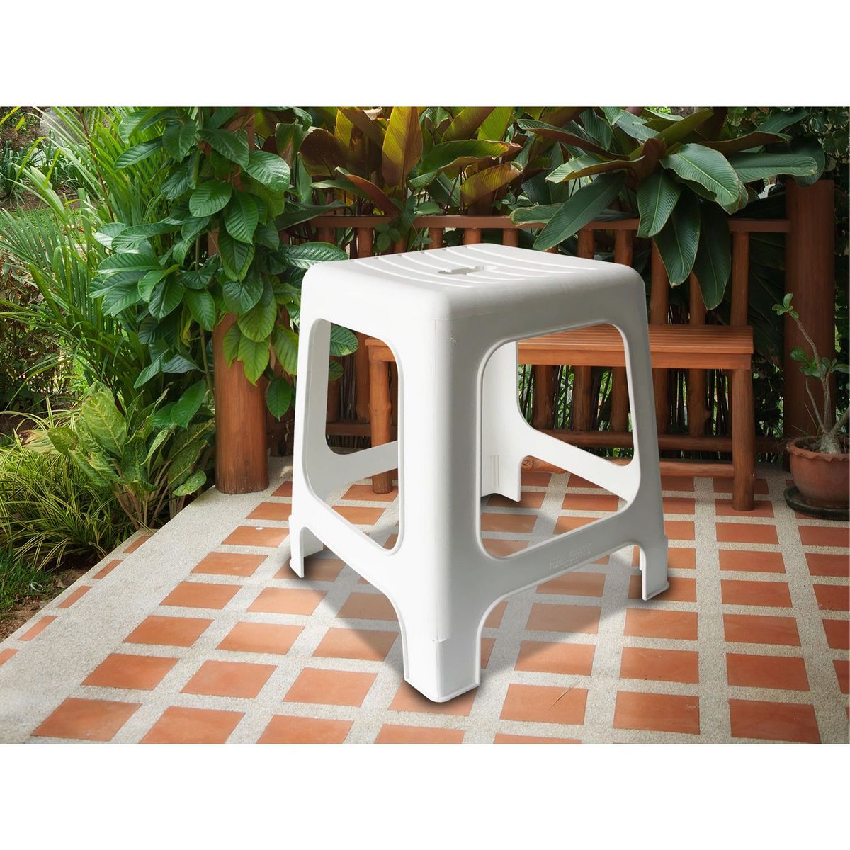 Banco de plástico blanco, marca Alica - Foto 2