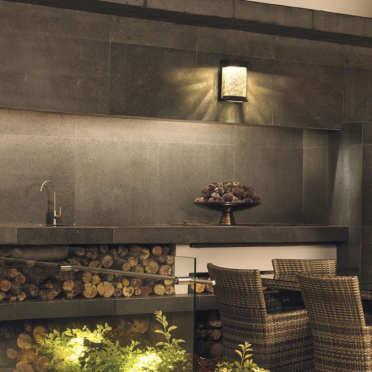 Tecnolite - Arbotante Crux negro led 100-127V cálida