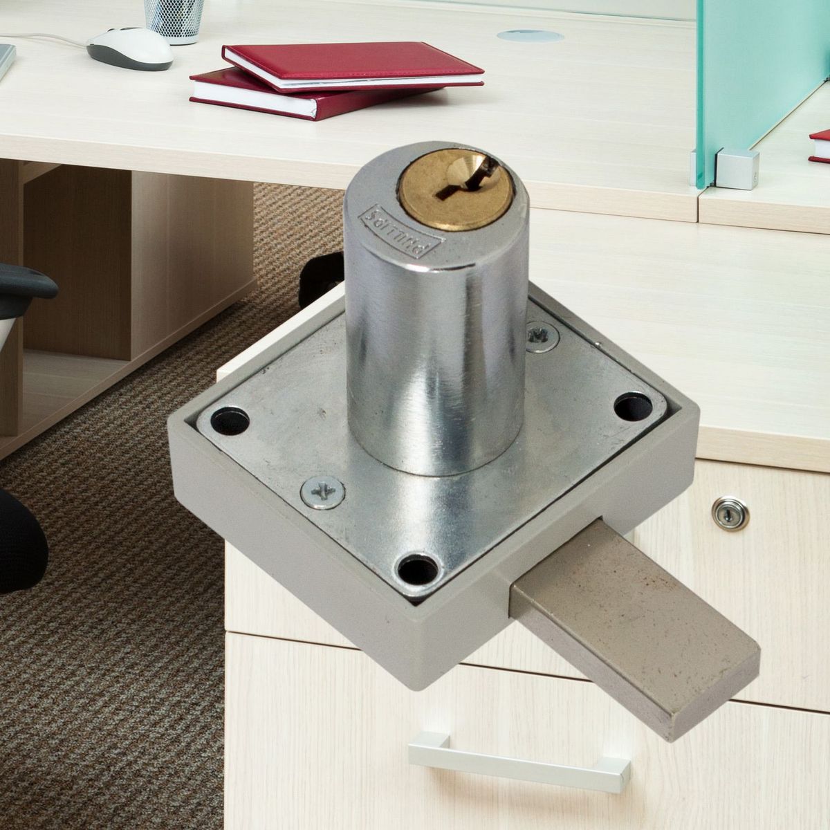 Philips - Cerradura Mueble Usos Múltiples Cromo