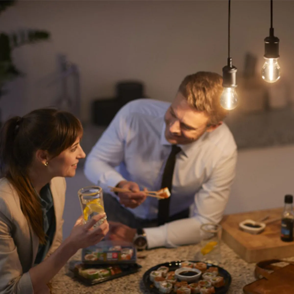 Philips - Foco Led Filamento A15 E27