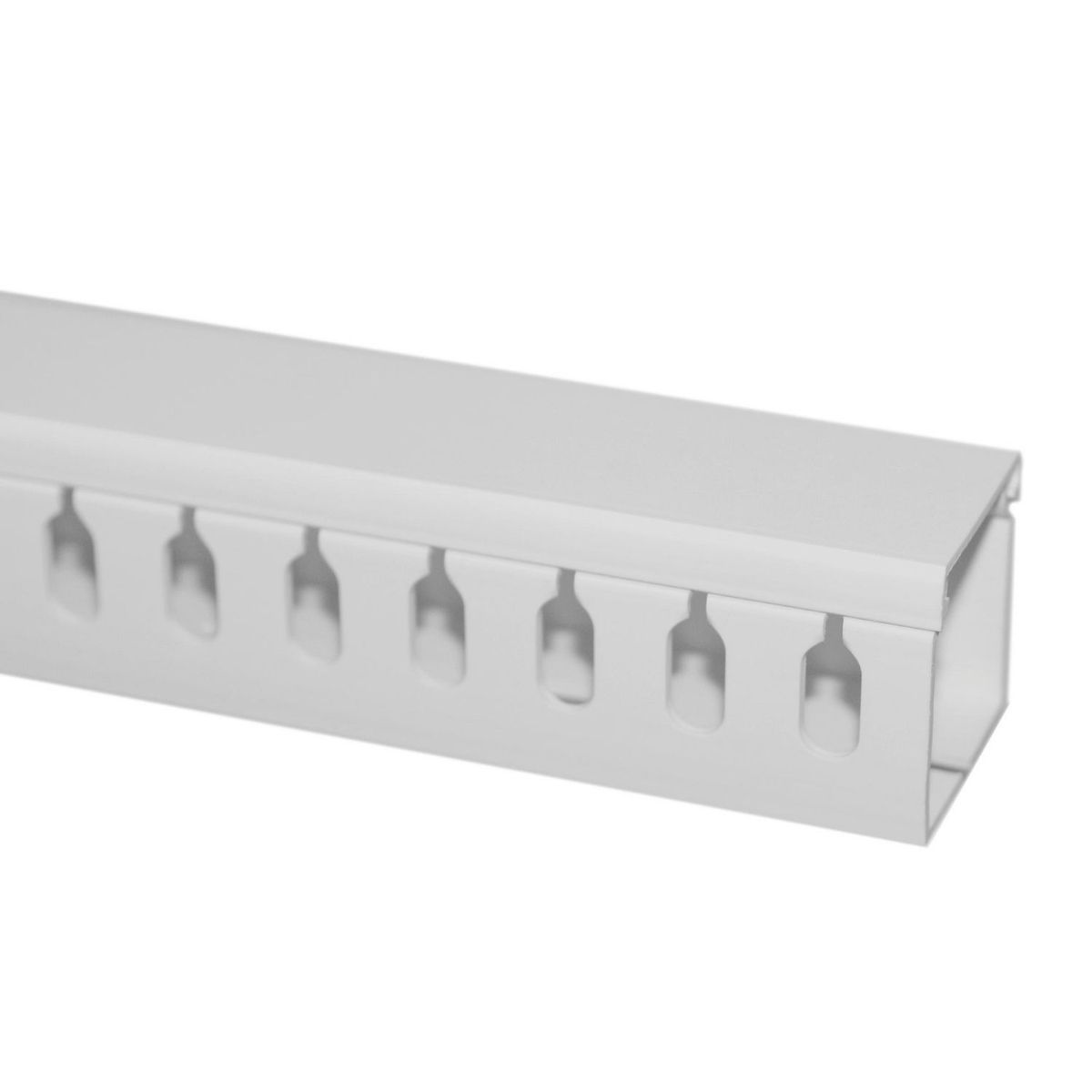 Canaleta ranurada blanco 40mm x 40mm, marca Thorsmex - Foto Principal