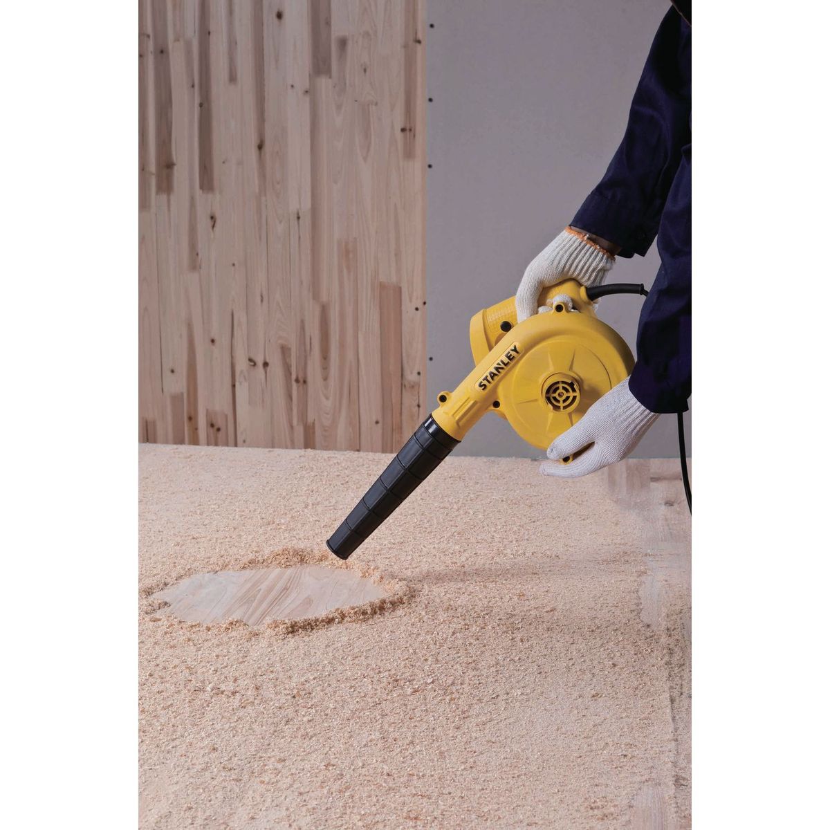 Dewalt - Sopladora / aspiradora 600w