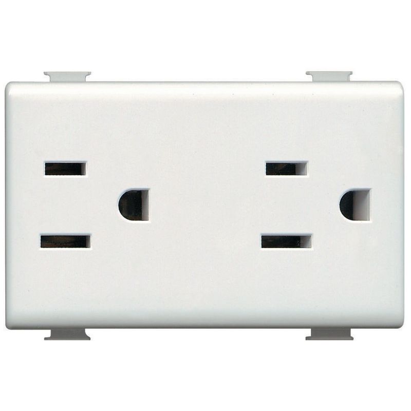 Bticino - Enchufe dúplex 2P+T, 15A 127-250V, 3 mód.  con seg. infantil