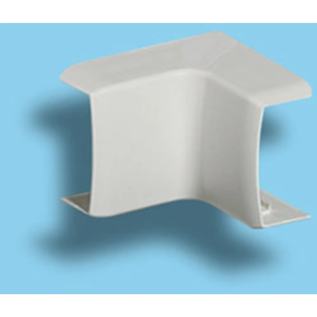 Bticino - Ángulo interno variable 32 x 10