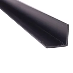 Ángulo 15mm PVC negro 1m. con Protecciónes