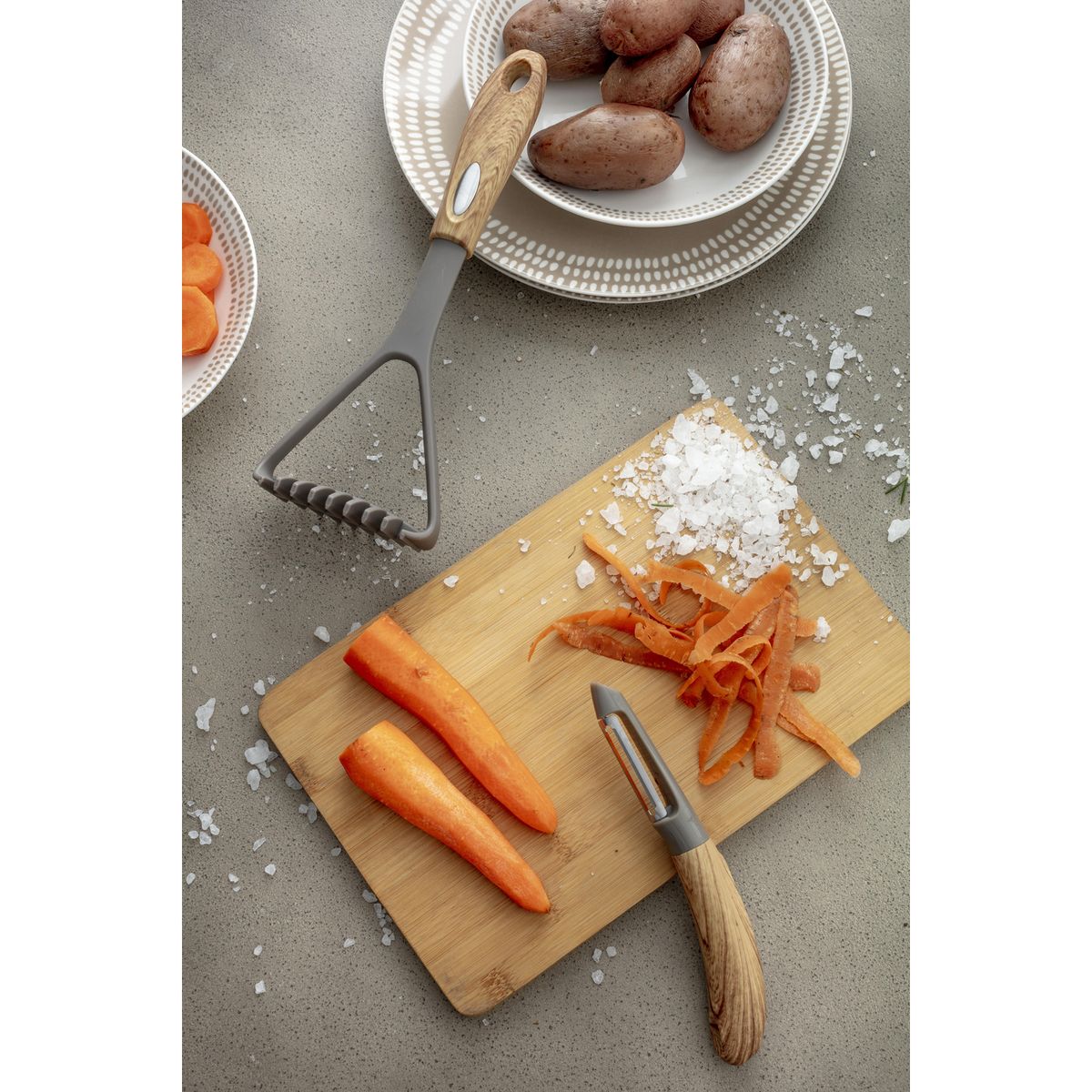 Just Home Collection - Pelador con mango