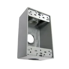 Caja Rectangular de Aluminio con 3 Orificios de 1/2"