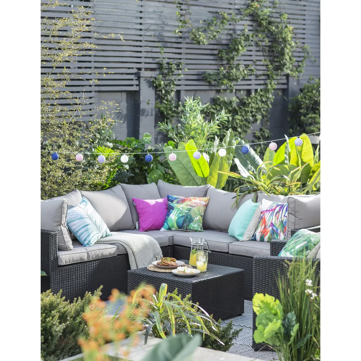 Just Home Collection - Guirn Elect Led 24L Bola Az/Ro