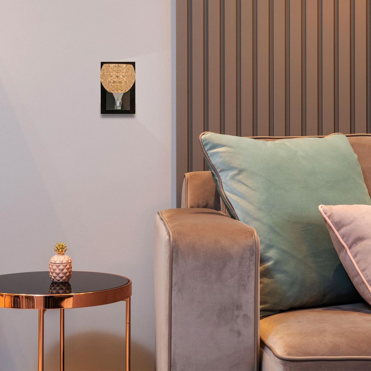 Mil Luces - Arbotante Antonella Redondo