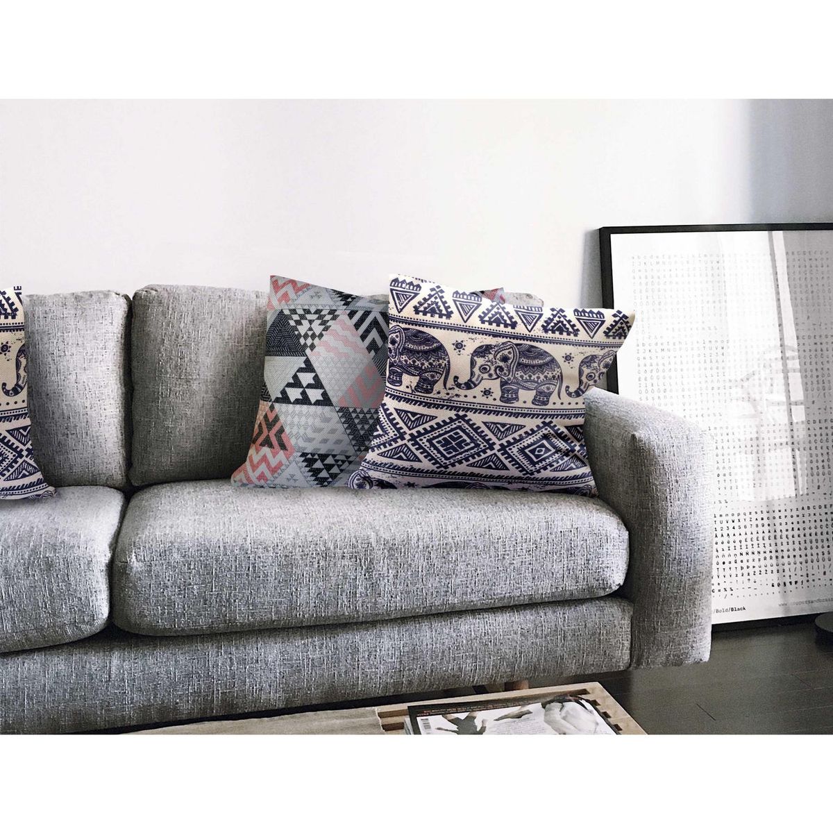 Just Home Collection - Cojin decorativo elefantes marino