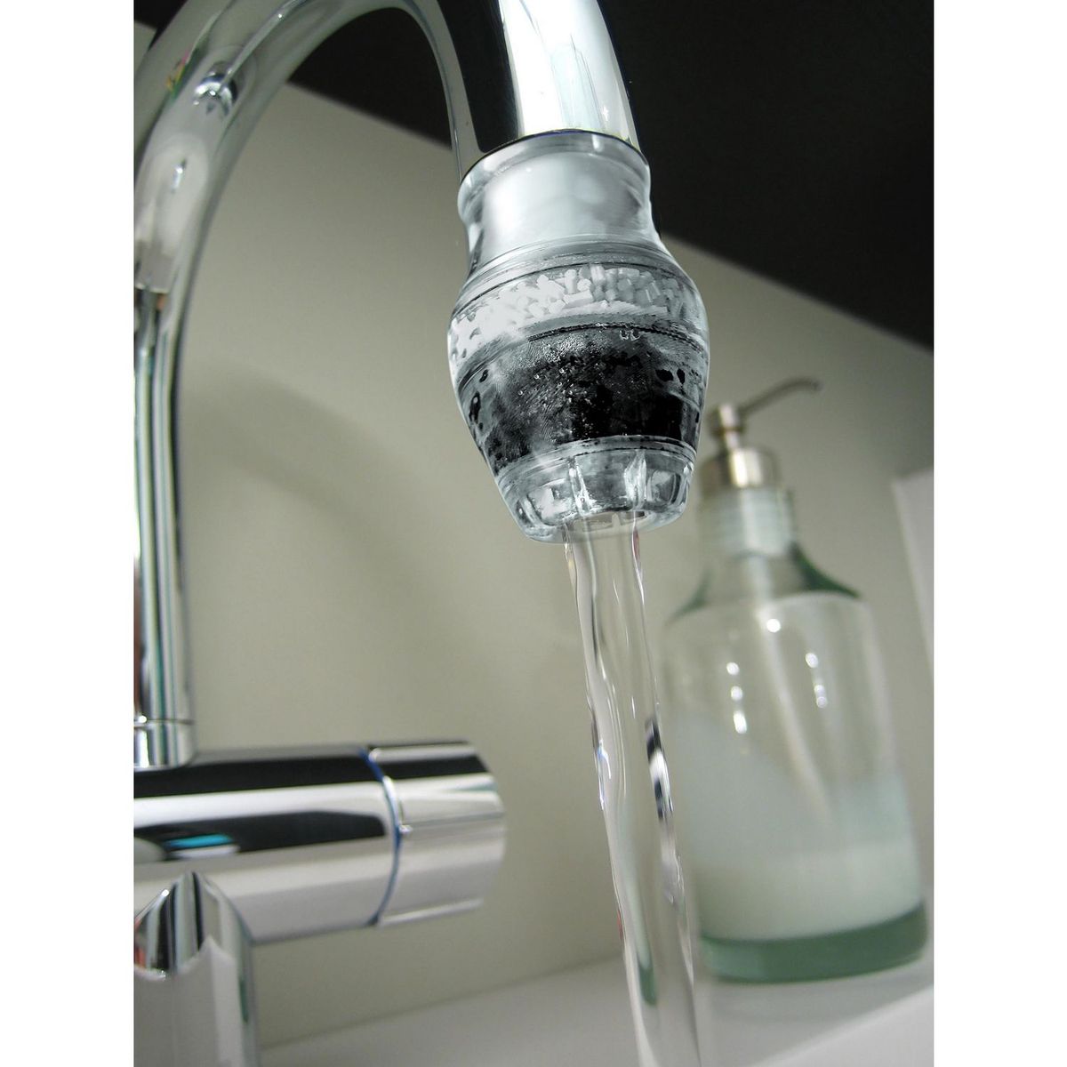Vin Bouquet - Filtro de agua para llave