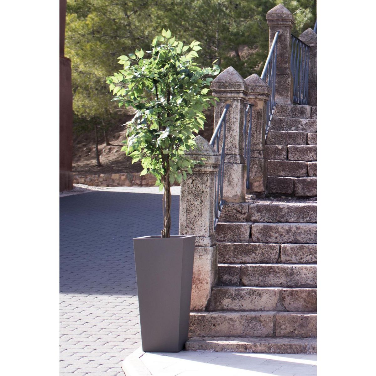 Maceta Melisa gris 30x30x60 cm, marca New Garden - Foto 2