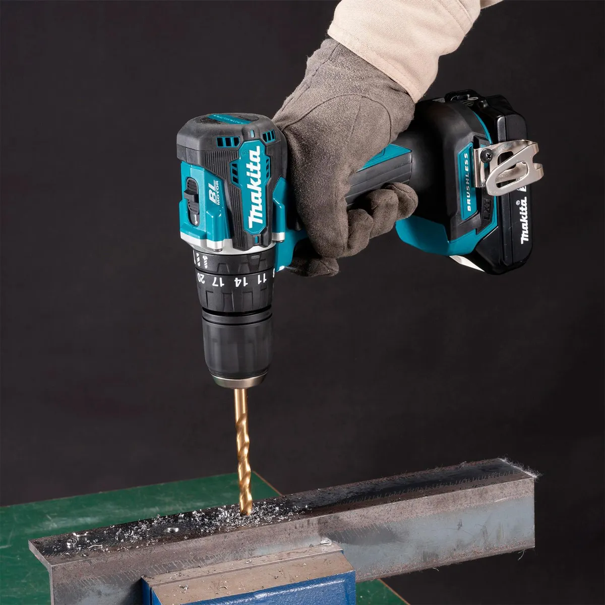 Makita - Set Rotomartillo + Atornillador de Impacto 18V + Baterias y Cargador