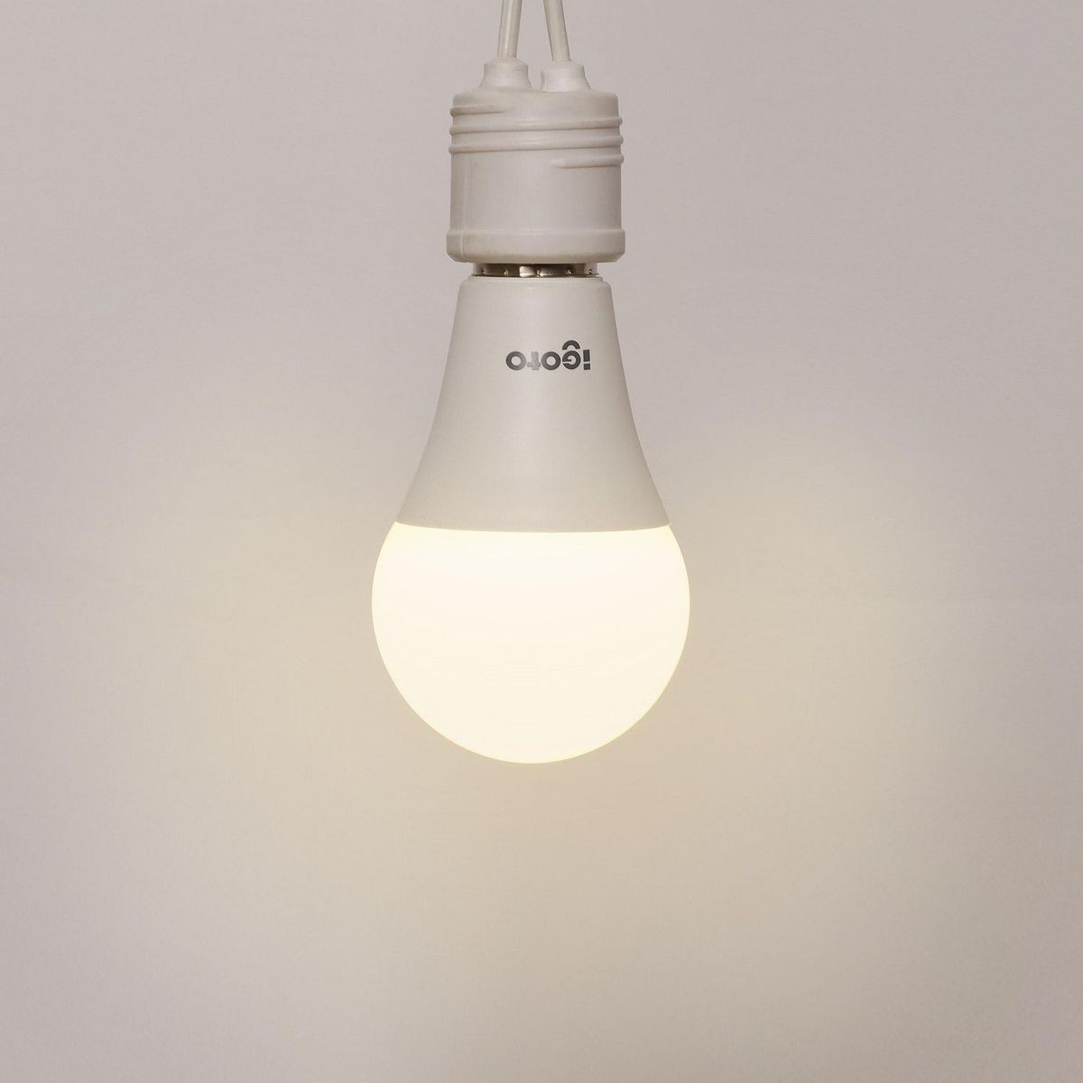 Igoto - Pack de 10 Focos 9W A60 Luz Cálida