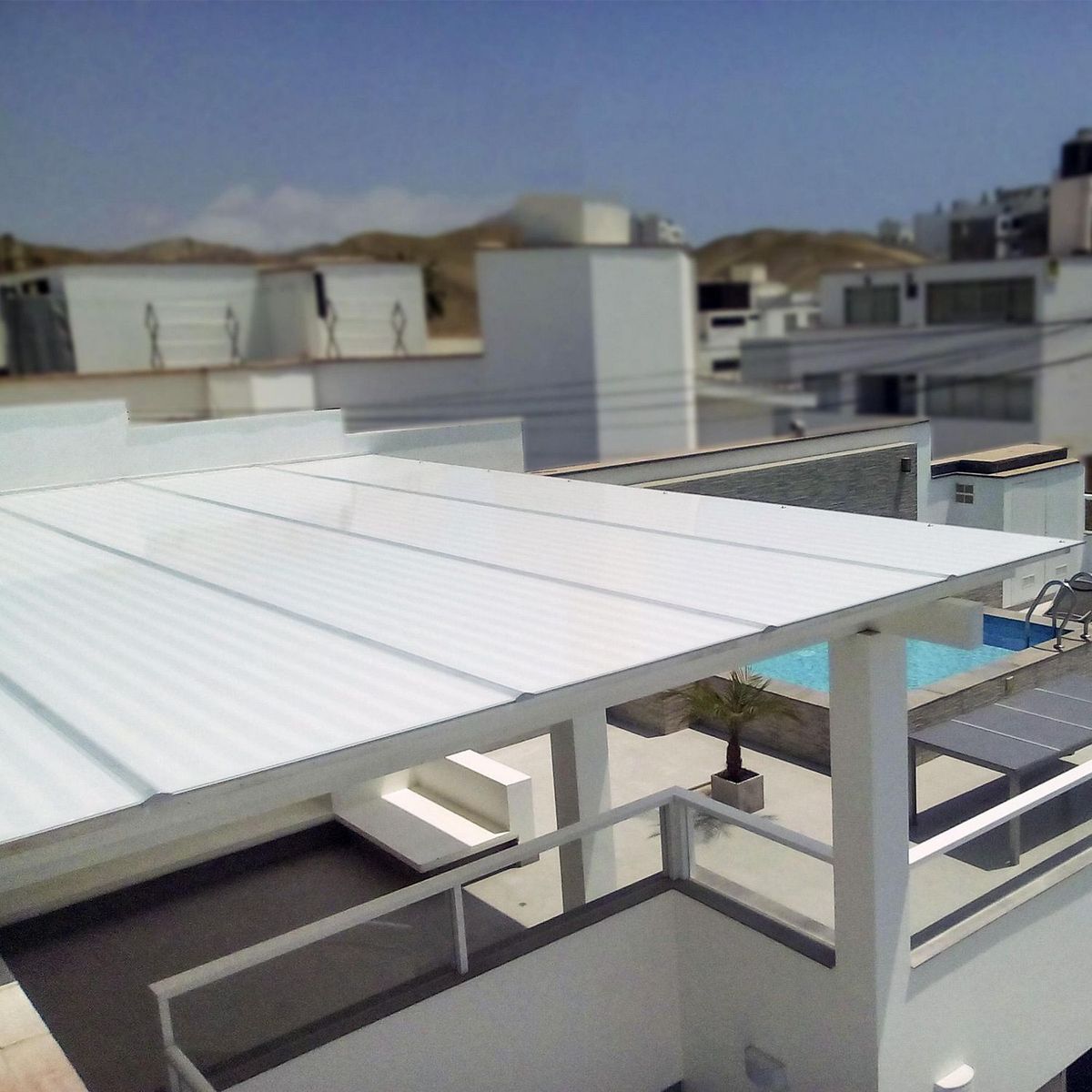 Klar - Lámina de policarbonato Alveolar Klar Blanco 10 mm 1.22 x 3.05 m