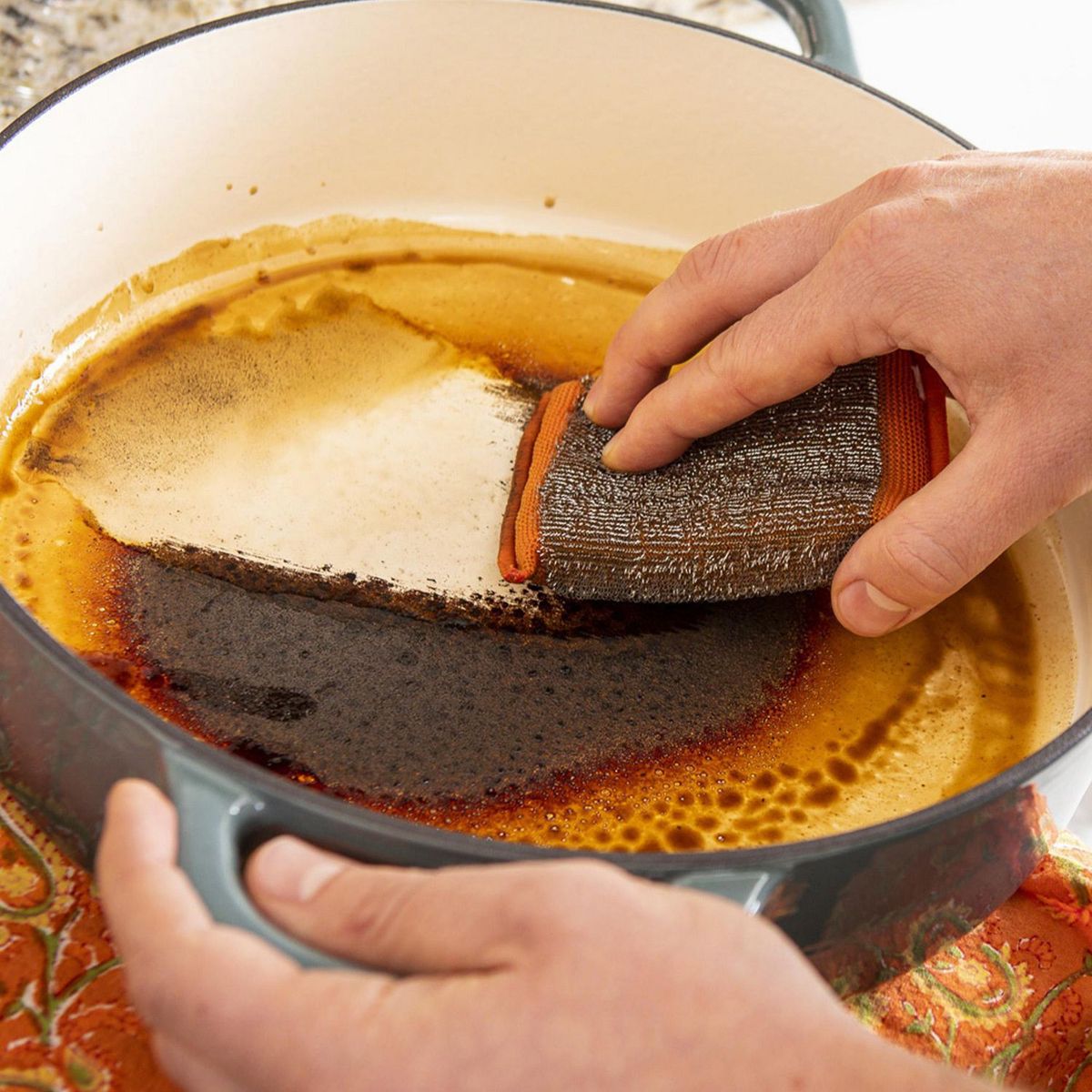 Scrub daddy - Scour daddy steel.