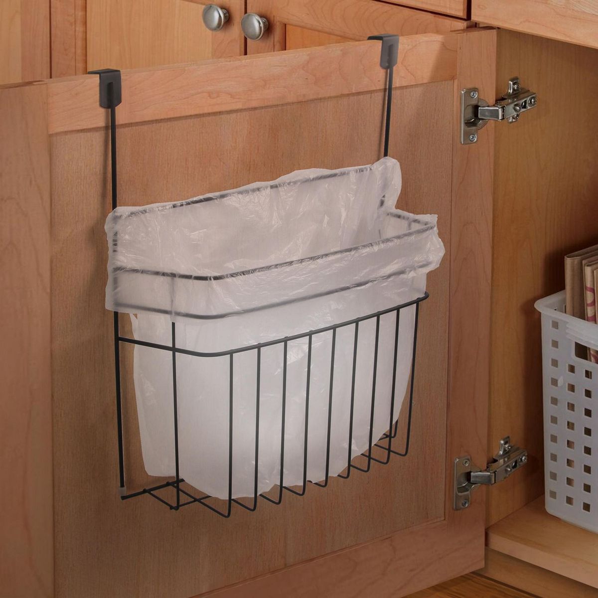 Organizador metal para accesorios de baño, marca Kenney - Foto 2