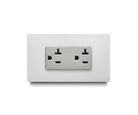 Tomacorriente Doble Americano 2P+E,