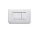 Apagador Triple de 15 Amp con Luz Piloto, Blanco