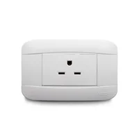 Tomacorriente Nema 6-15R, Blanco