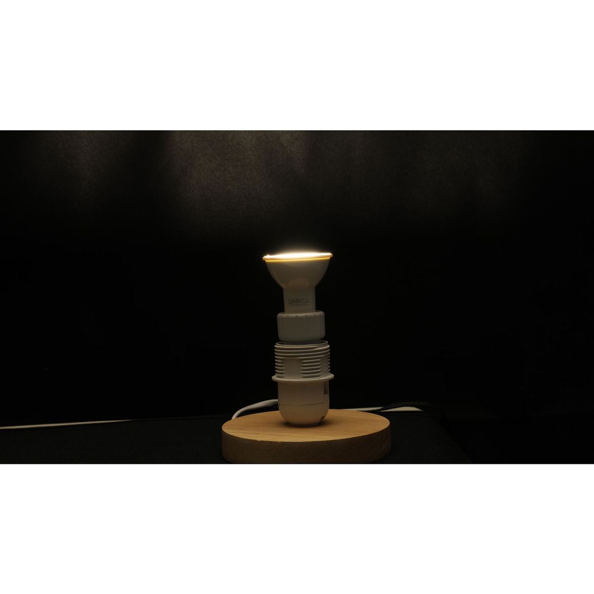 Dairu - Pack de 4 Focos Led Luz Cálida 40 W.