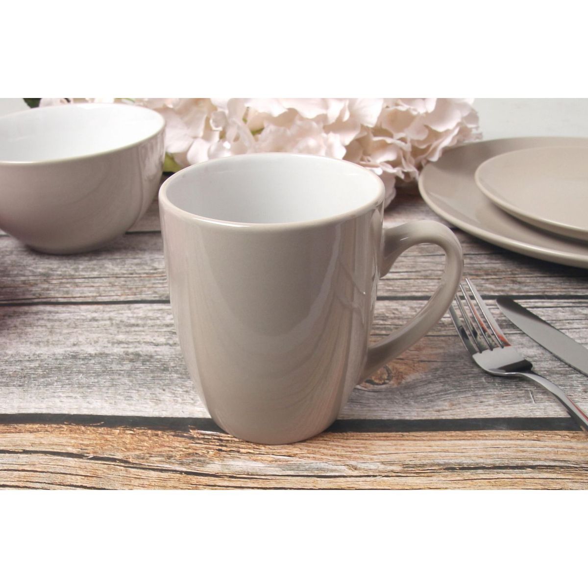 Taza color beige 425 ml, marca Just Home Collection - Foto 2