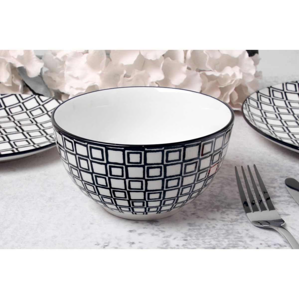 Just Home Collection - Bowl blanco / negro 600 ml Checkers