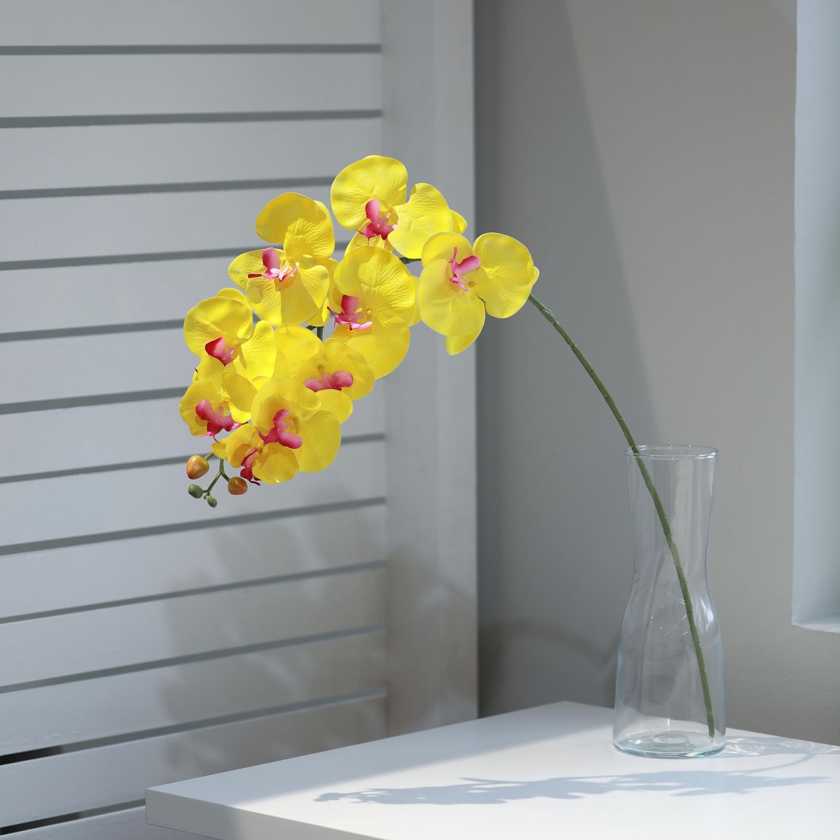 Vara Orquidea Artificial Amarilla 78 cm, marca Just Home Collection - Foto 2