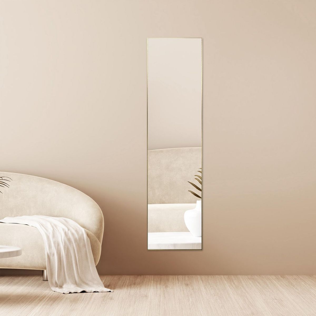 Espejo Decorativo Rectangular de 30 x 150 cm Dorado, marca Just Home Collection - Foto 2