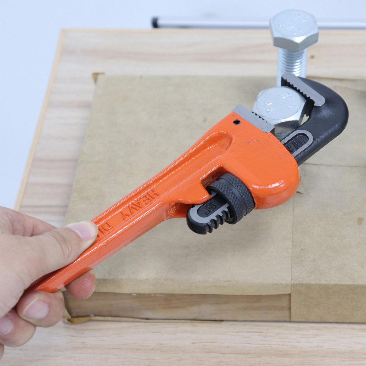 Llave Tubos 18", marca Bauker - Foto 2