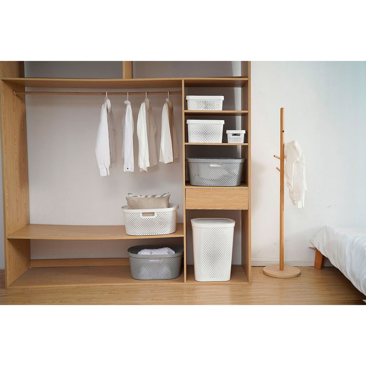 Cesto de Ropa Blanco 40 L, marca Kleine Wolke - Foto 2