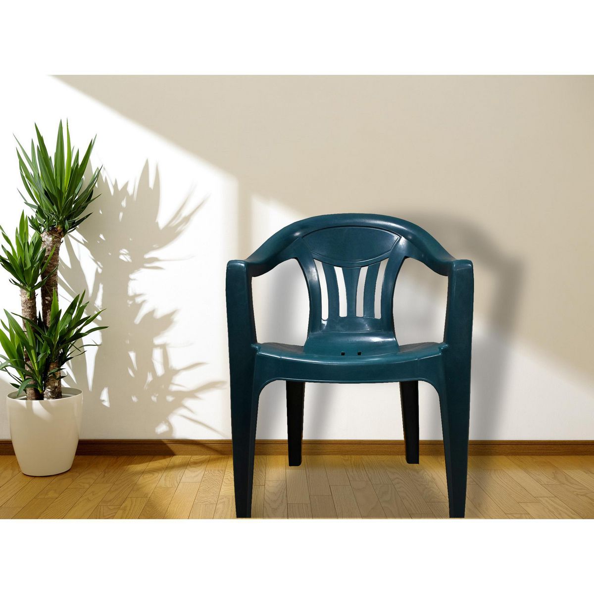 Alica - Silla de Plástico Verde Uruapan