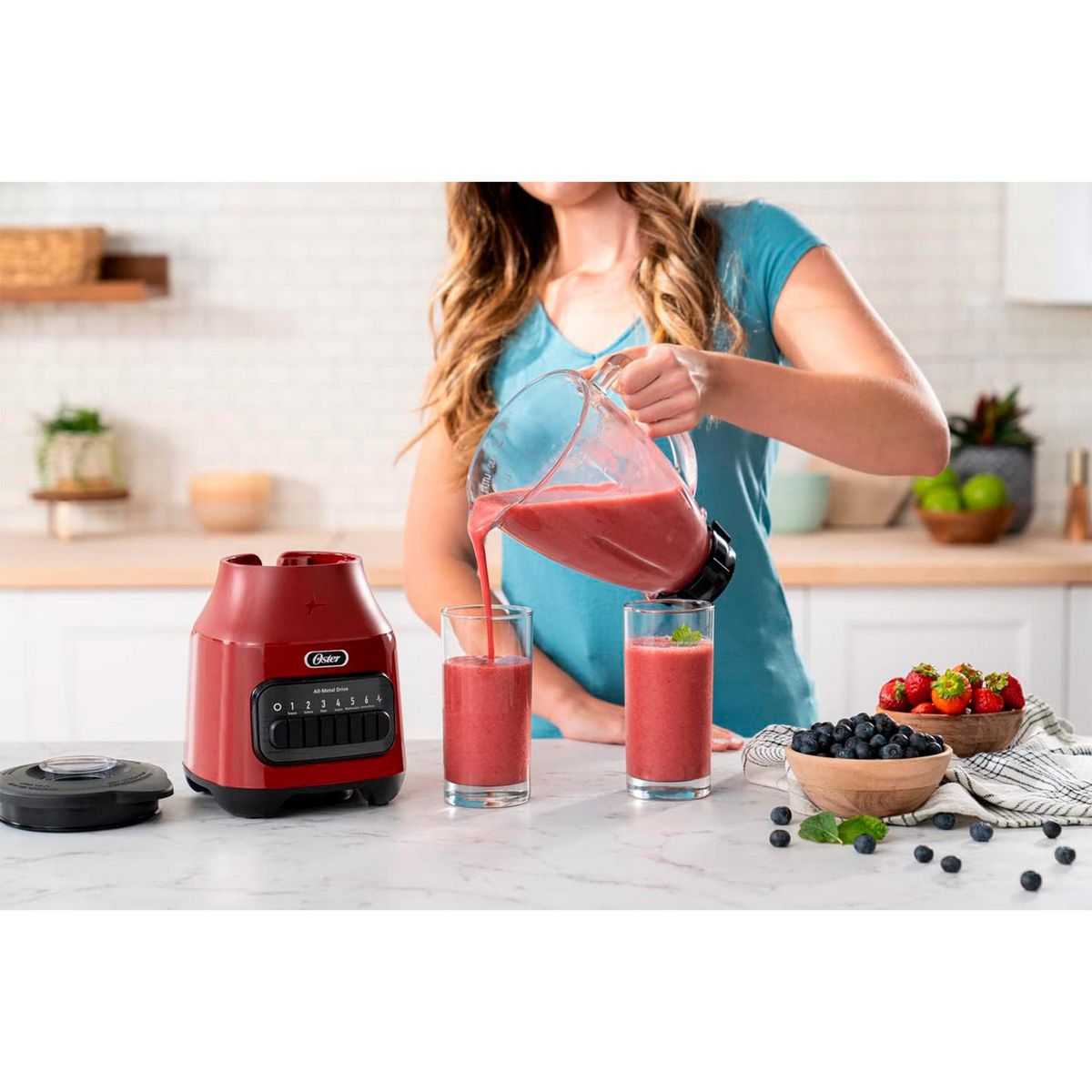 Oster - Licuadora Oster 1.5 L Roja