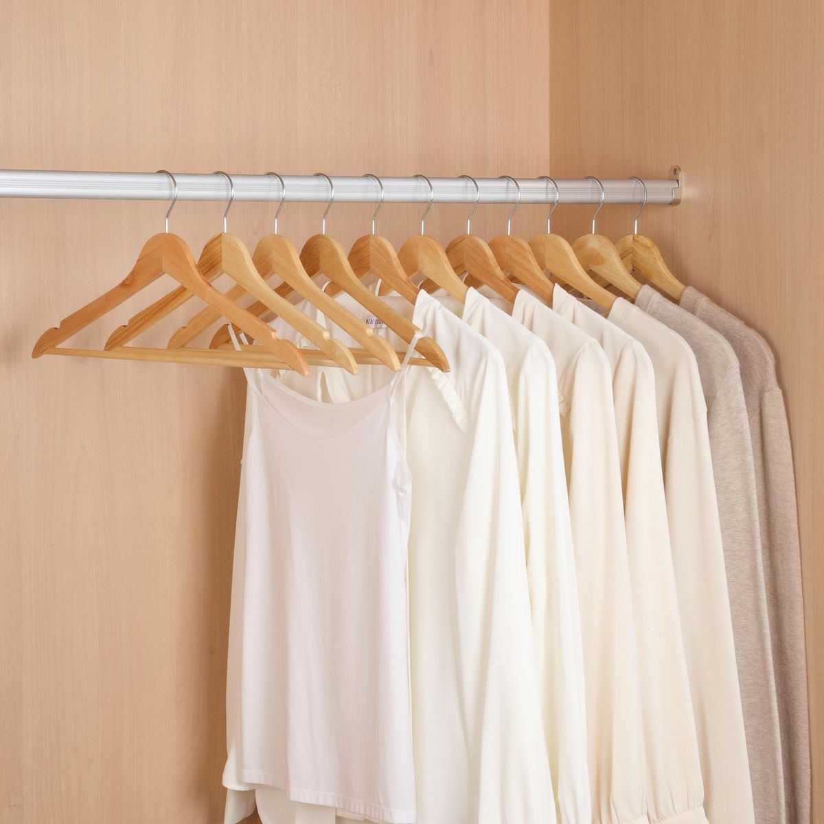 Just Home Collection - Set 50 ganchos de madera