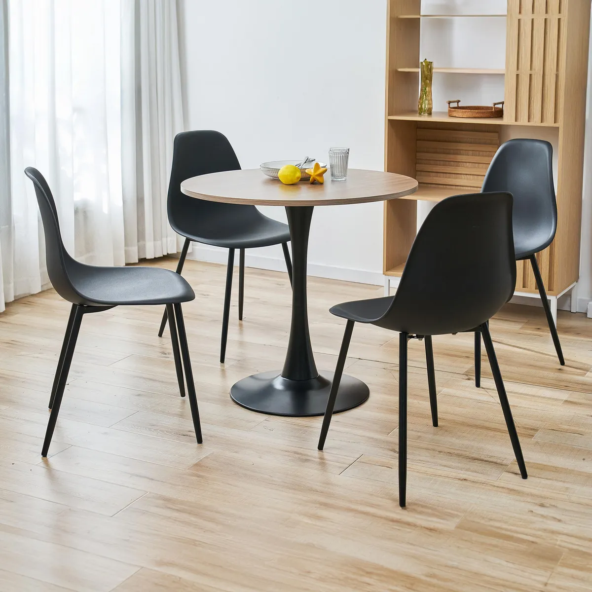 Just Home Collection - Set Comedor con 4 Sillas Susana