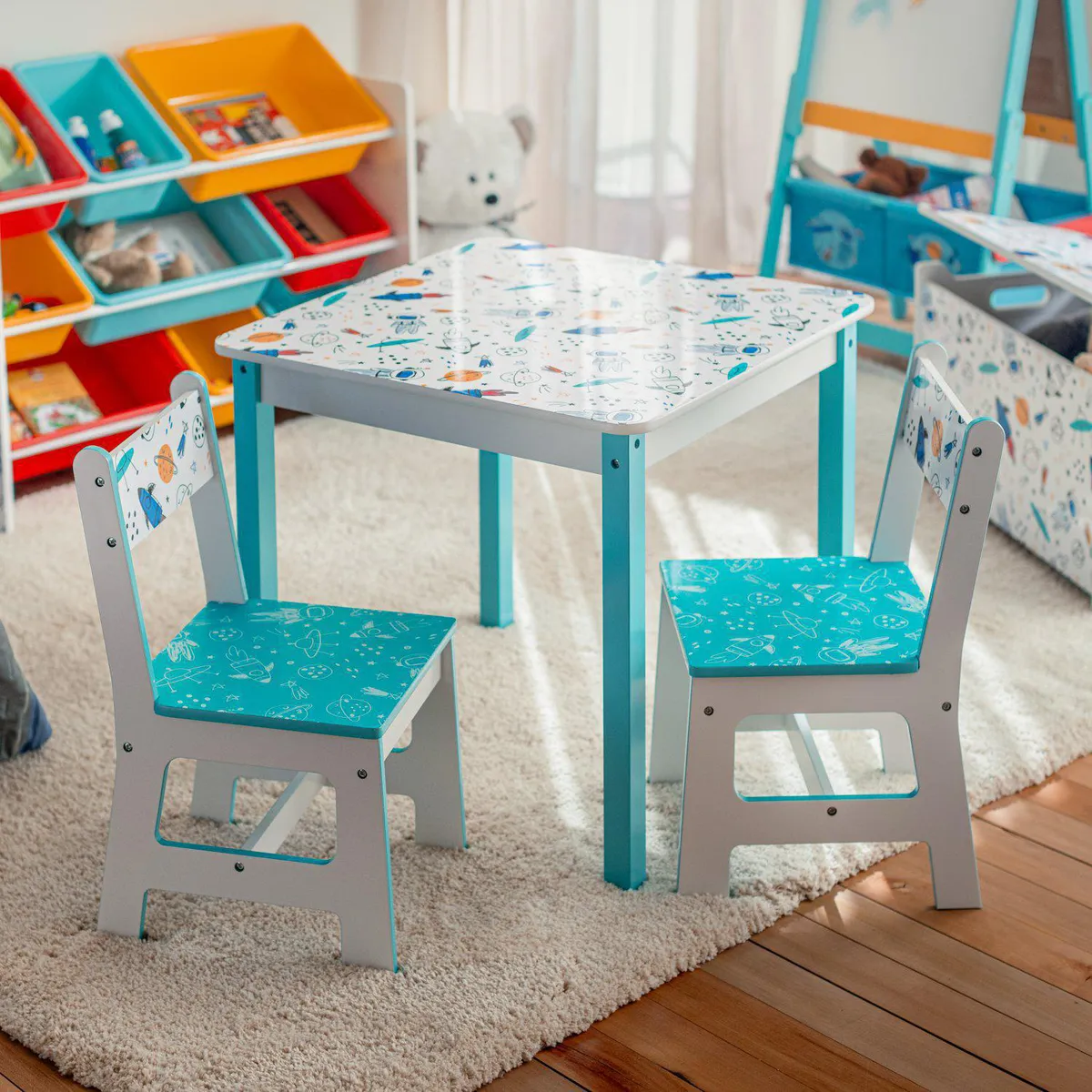 Just Home Collection - Set de Mesa con 2 Sillas Infantil Cohetes