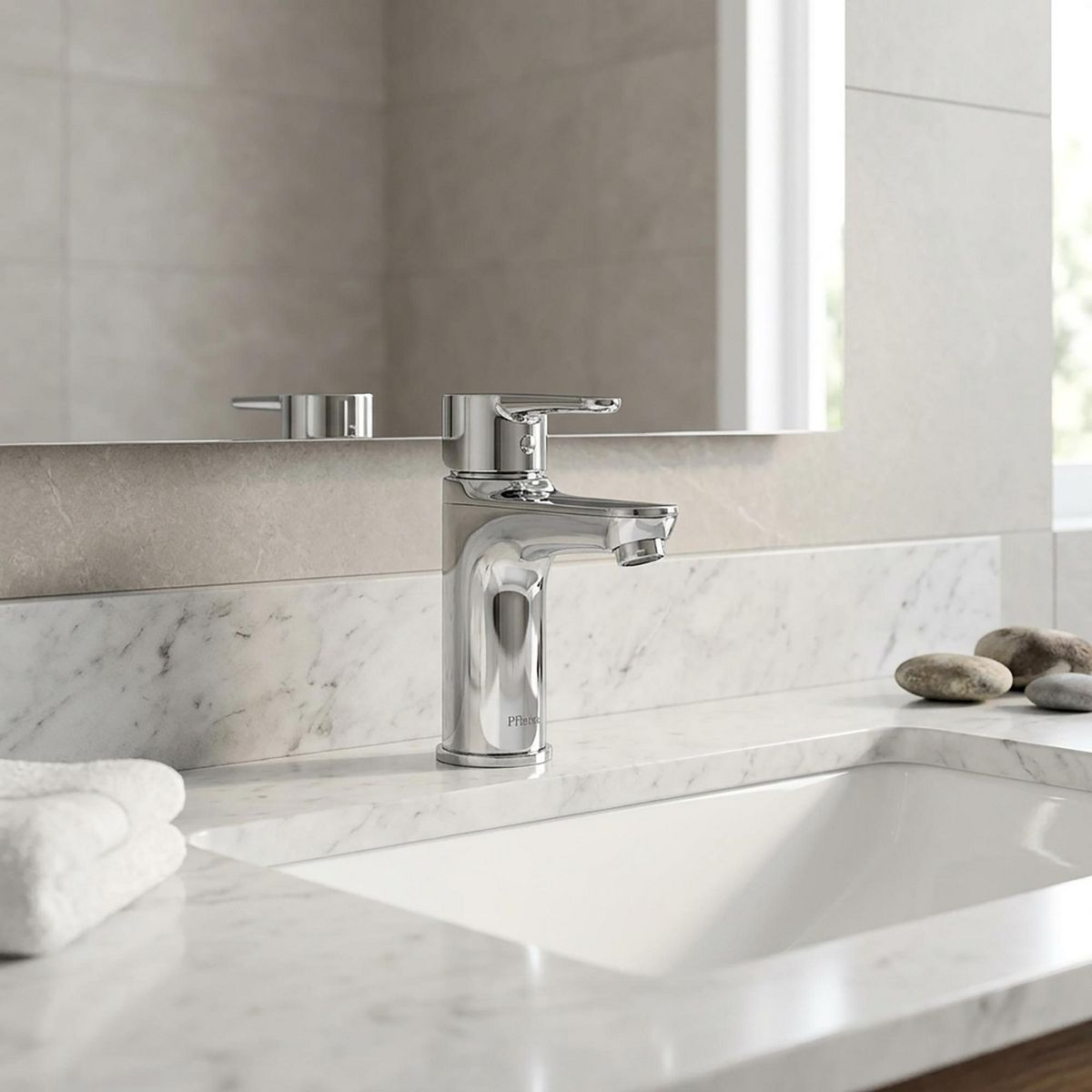 Monomando para lavabo Pfirst Modern Cromo Pulido, marca Pfister - Foto 2